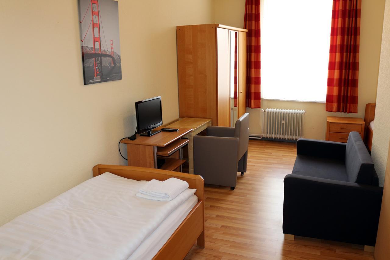 Landgasthof Schoenecke Wahrenholz Екстер'єр фото