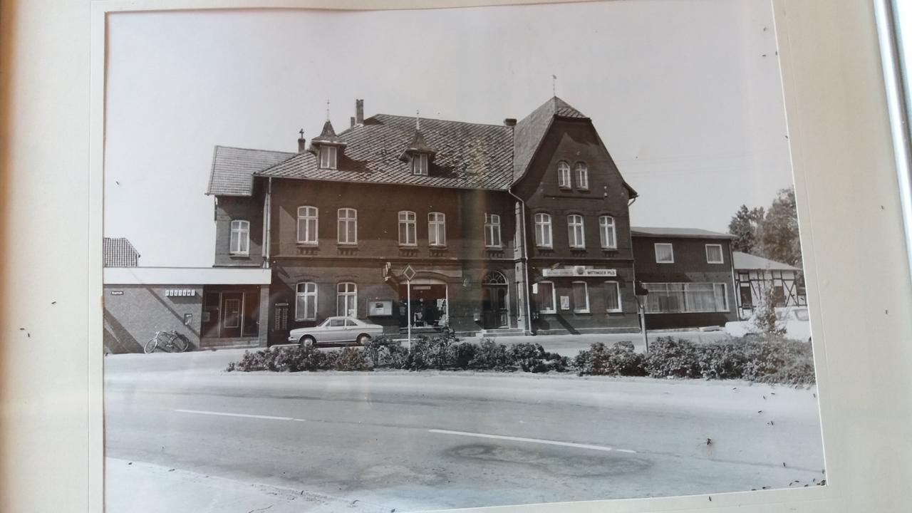 Landgasthof Schoenecke Wahrenholz Екстер'єр фото
